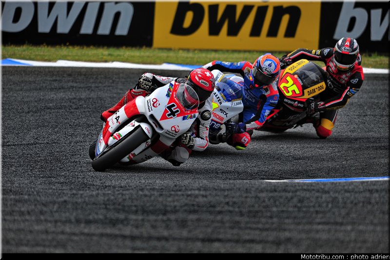 moto2_2011_052_portugal_estoril