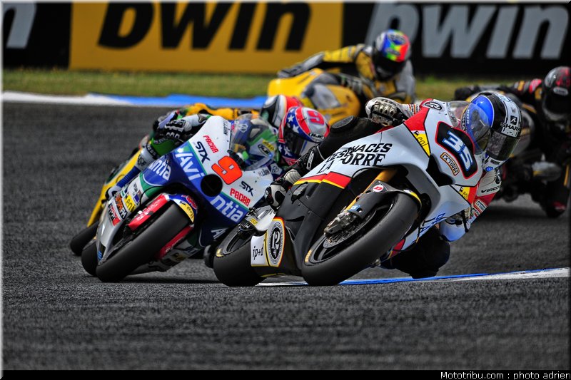 moto2_2011_053_portugal_estoril