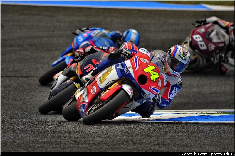 moto2_2011_060_portugal_estoril
