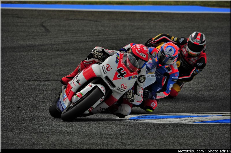 moto2_2011_069_portugal_estoril