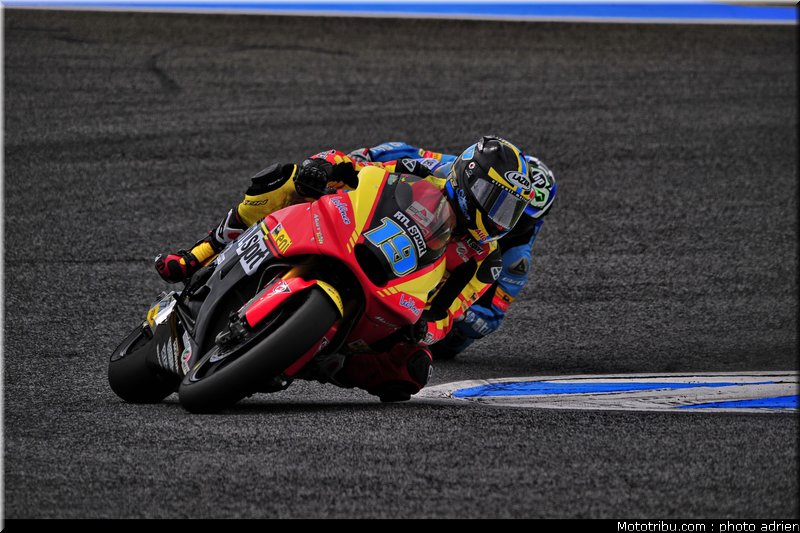 moto2_2011_070_portugal_estoril