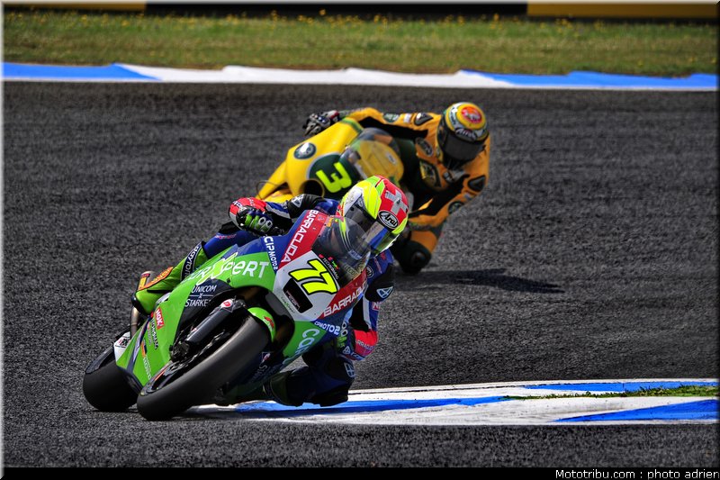moto2_2011_077_portugal_estoril