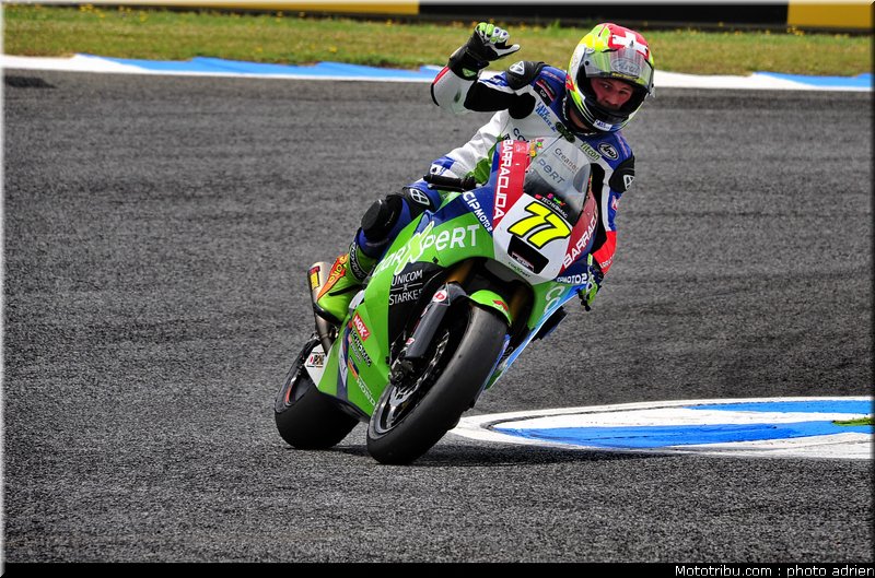 moto2_2011_aegerter_02_portugal_estoril
