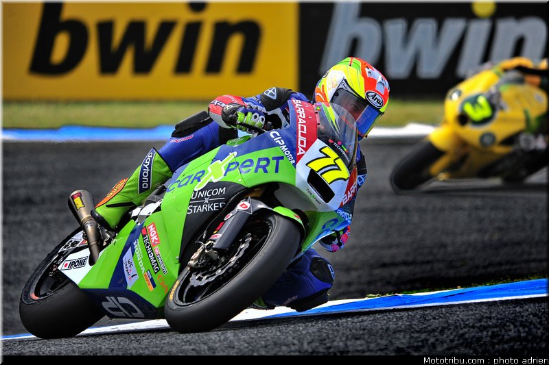 moto2_2011_aegerter_05_portugal_estoril