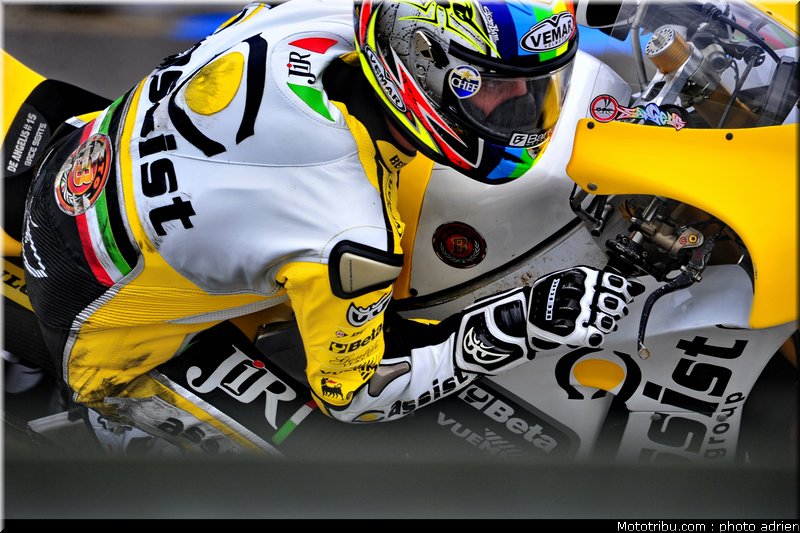 moto2_2011_deangelis_3_portugal_estoril