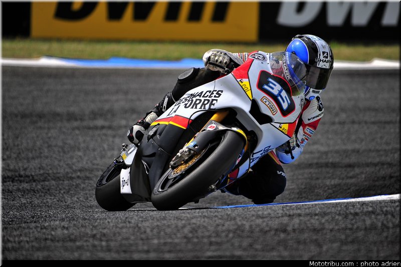 moto2_2011_derosa_4_portugal_estoril