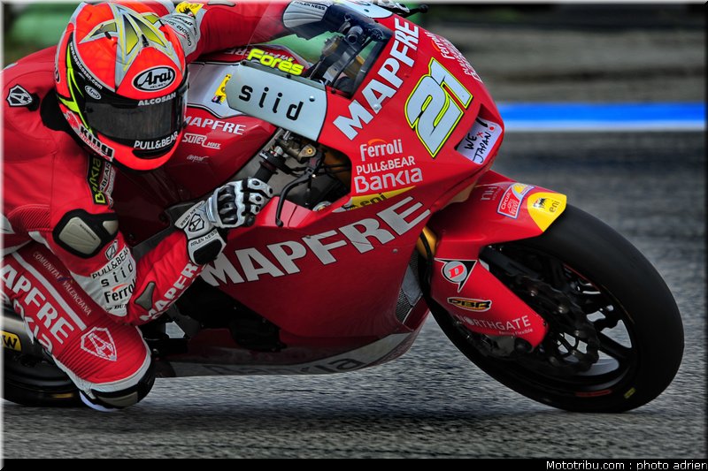 moto2_2011_fores_3_portugal_estoril