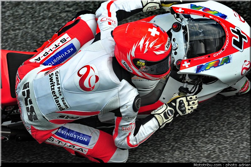 moto2_2011_krummenacher_2_portugal_estoril