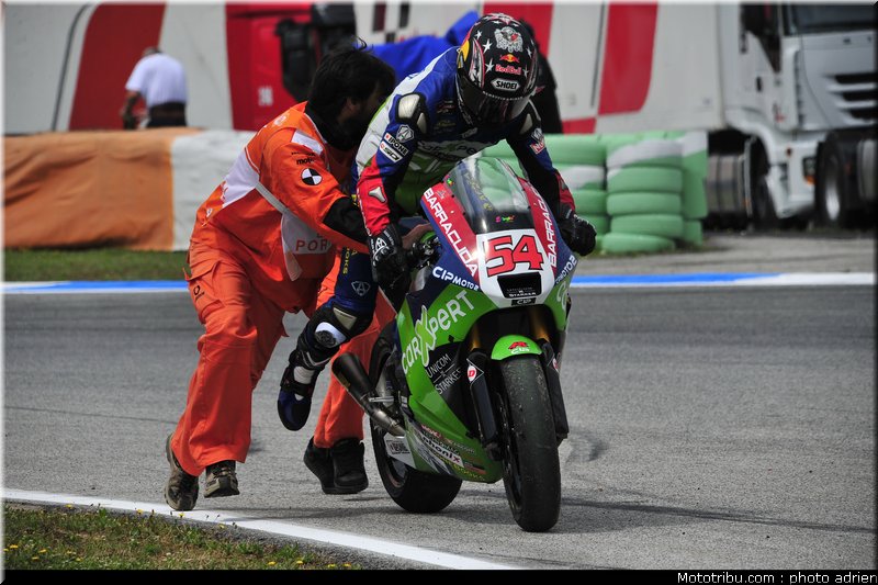 moto2_2011_sofuoglu_7_portugal_estoril