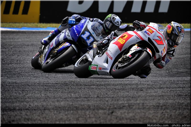 motogp_2011_036_portugal_estoril