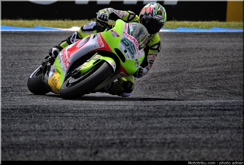motogp_2011_capirossi_02_portugal_estoril