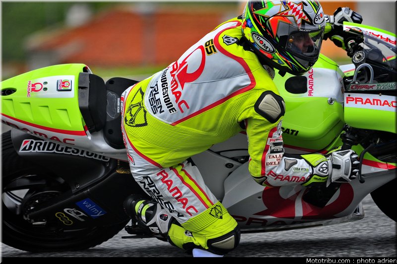 motogp_2011_capirossi_10_portugal_estoril