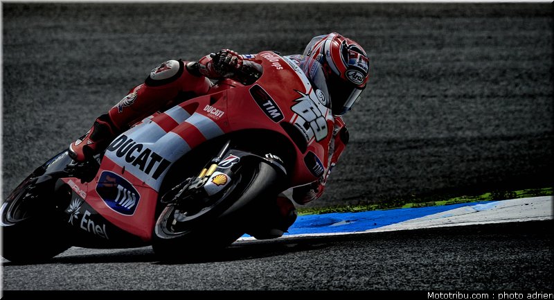 motogp_2011_hayden_01_portugal_estoril