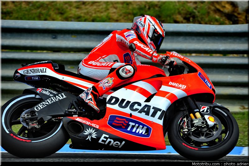 motogp_2011_hayden_06_portugal_estoril
