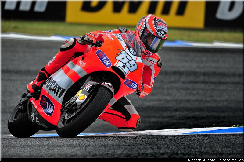 motogp_2011_hayden_07_portugal_estoril