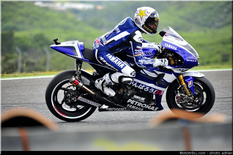 motogp_2011_lorenzo_16_portugal_estoril