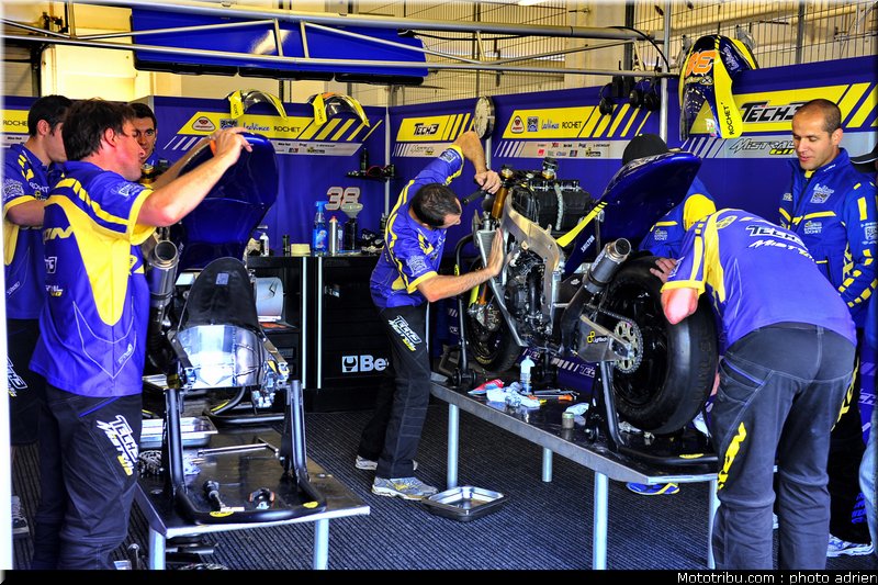 motogp_2011_paddock_portugal_estoril_007