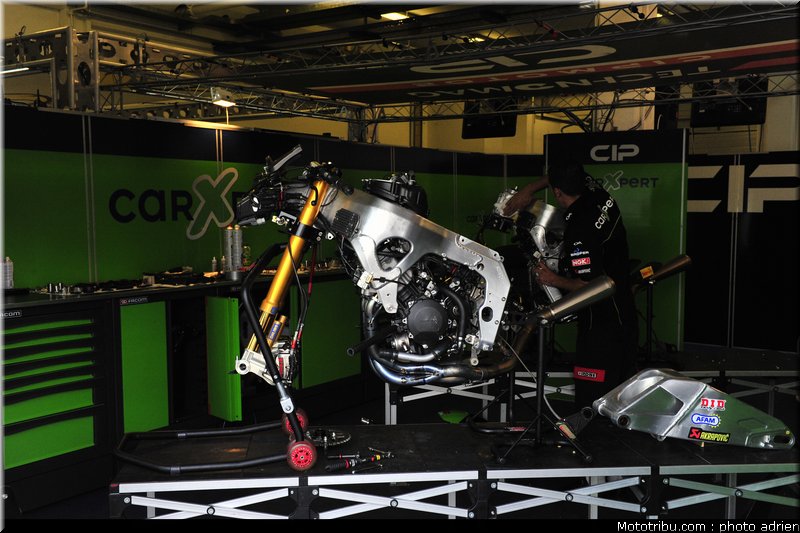 motogp_2011_paddock_portugal_estoril_012