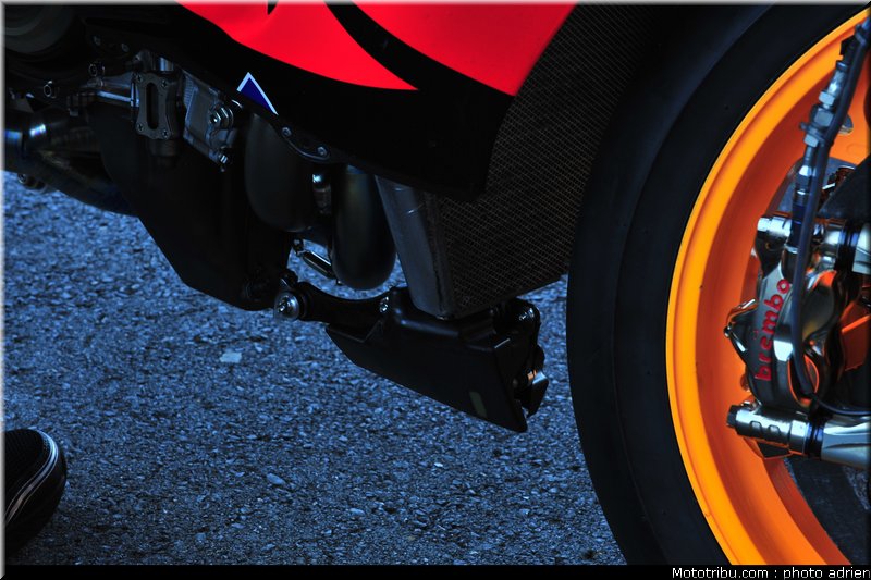 motogp_2011_paddock_portugal_estoril_025