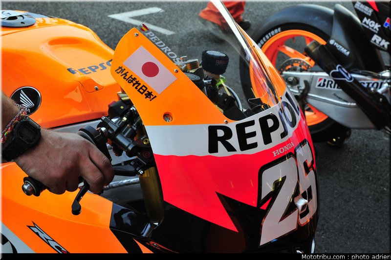 motogp_2011_paddock_portugal_estoril_026