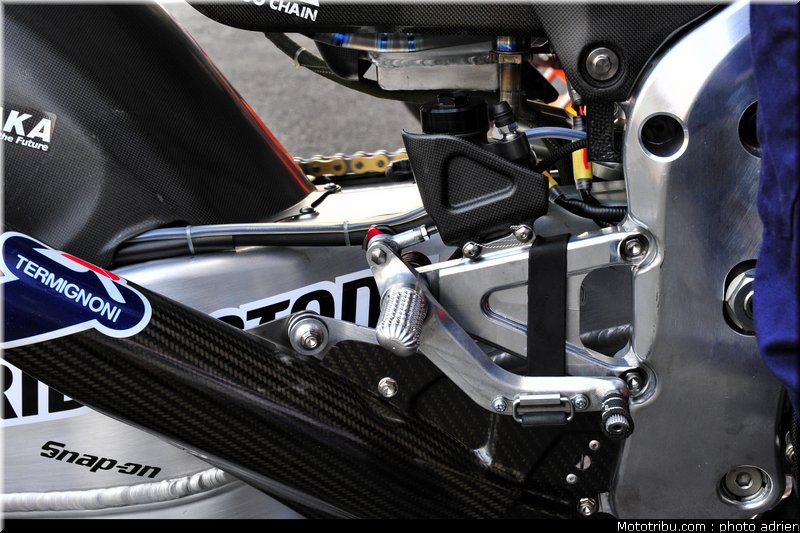 motogp_2011_paddock_portugal_estoril_030