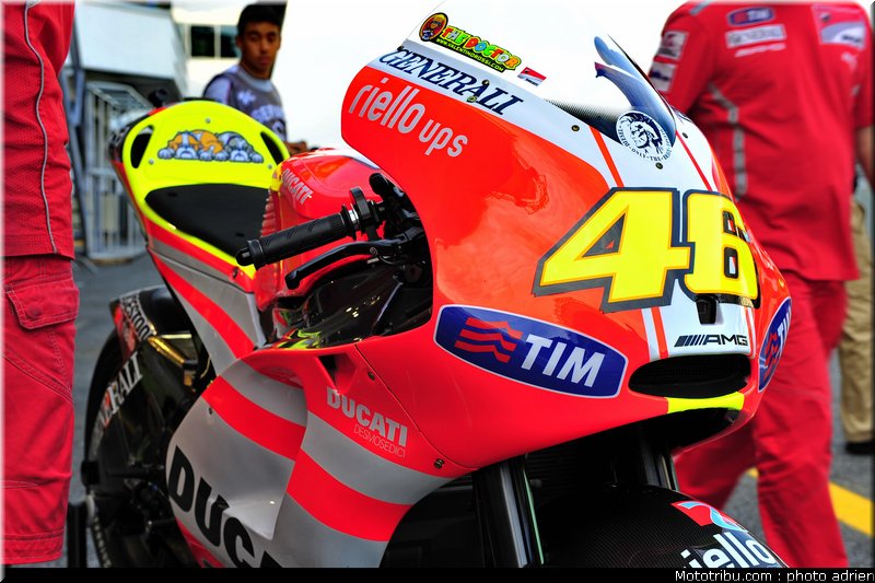 motogp_2011_paddock_portugal_estoril_034