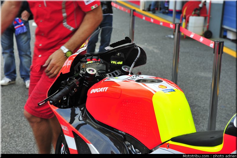 motogp_2011_paddock_portugal_estoril_036