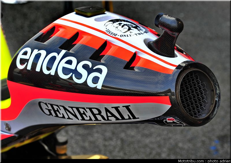 motogp_2011_paddock_portugal_estoril_037