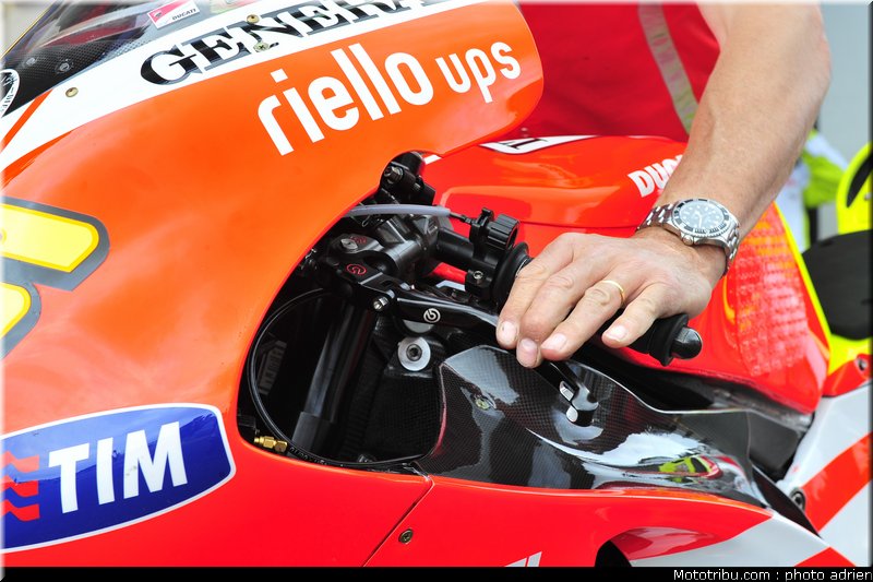 motogp_2011_paddock_portugal_estoril_064