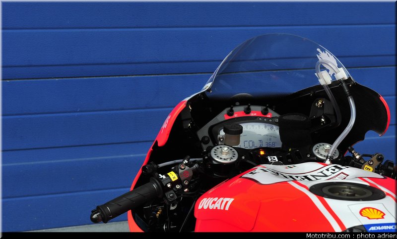 motogp_2011_paddock_portugal_estoril_068