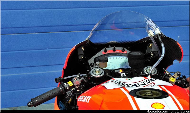 motogp_2011_paddock_portugal_estoril_071