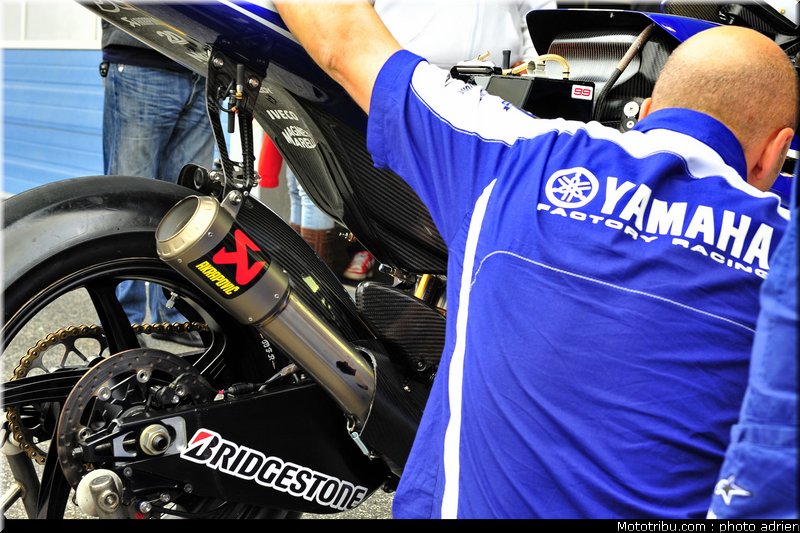motogp_2011_paddock_portugal_estoril_086