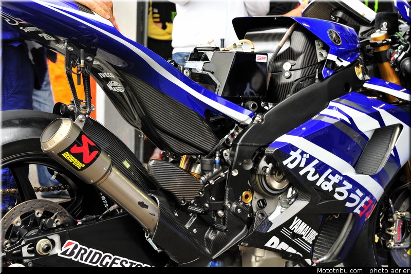 motogp_2011_paddock_portugal_estoril_087