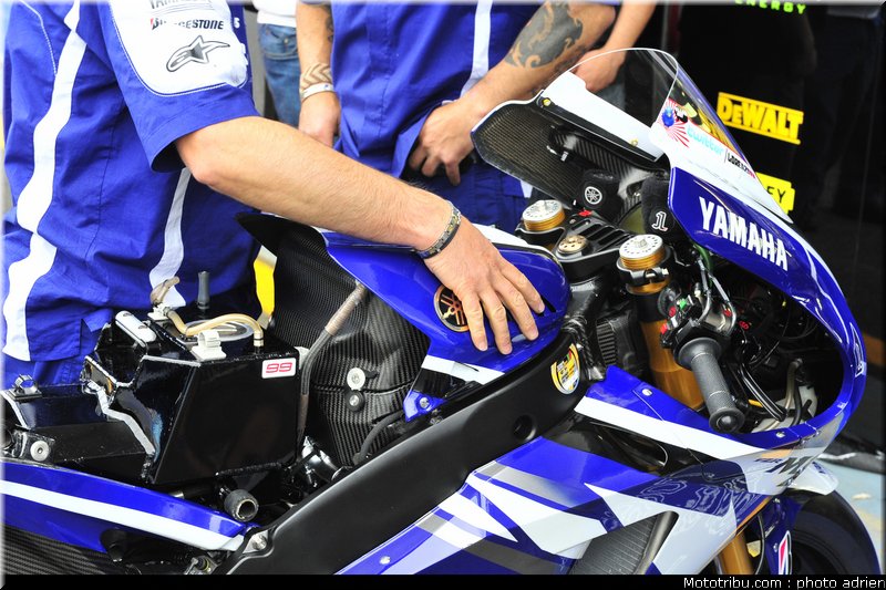 motogp_2011_paddock_portugal_estoril_088