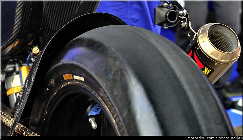 motogp_2011_paddock_portugal_estoril_090