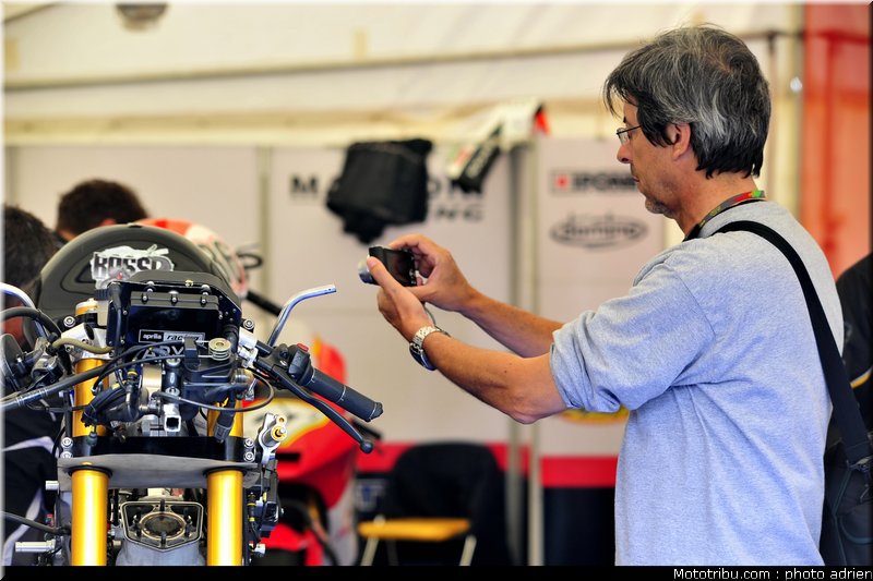 motogp_2011_paddock_portugal_estoril_107
