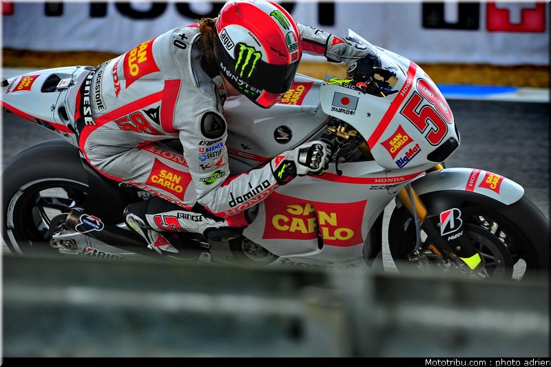 motogp_2011_simoncelli_11_portugal_estoril