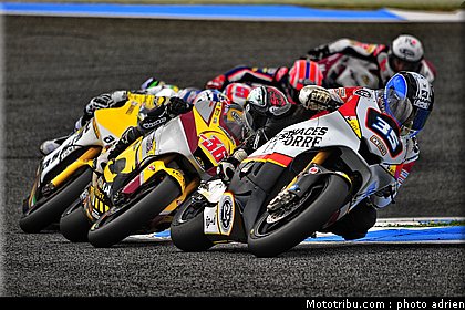 moto2_2011_068_portugal_estoril.JPG