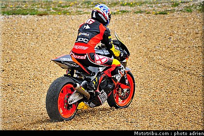 moto2_2011_cluzel_04_portugal_estoril.JPG