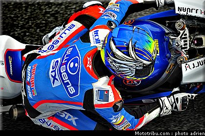 moto2_2011_hernandez_y_2_portugal_estoril.JPG