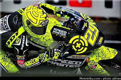 moto2_2011_iannone_15_portugal_estoril.JPG