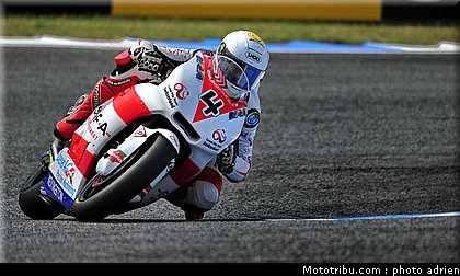 moto2_2011_krummenacher_7_portugal_estoril.JPG