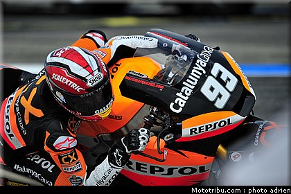 moto2_2011_marquez_12_portugal_estoril.JPG