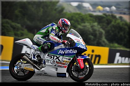 moto2_2011_noyes_03_portugal_estoril.JPG