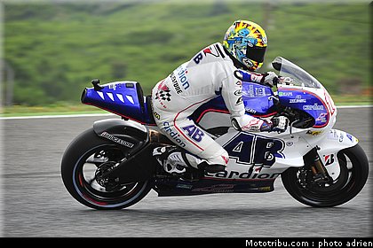motogp_2011_abraham_8_portugal_estoril.JPG