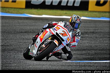 motogp_2011_aoyama_06_portugal_estoril.JPG
