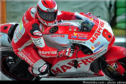 motogp_2011_barbera_08_portugal_estoril.JPG