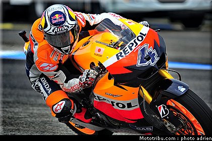 motogp_2011_dovizioso_12_portugal_estoril.JPG