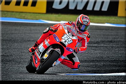 motogp_2011_hayden_10_portugal_estoril.JPG