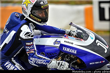 motogp_2011_lorenzo_10_portugal_estoril.JPG